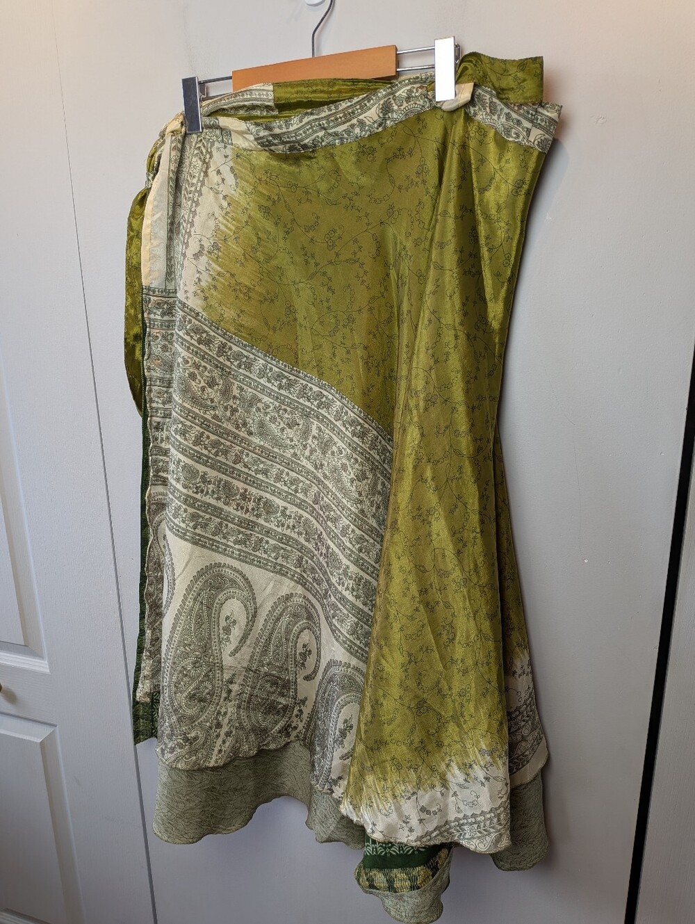 DARN GOOD YARN Sari Silk Wrap Skirt Ankle Lenght Plus Size XL 14-16 BOHO Style